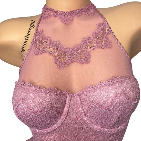 Victoria's Secret Chantilly Lace High-neck Teddy - Picture 8 of 17